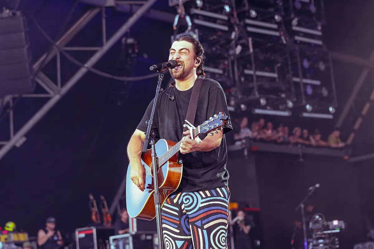 Noah Kahan Glastonbury Festival