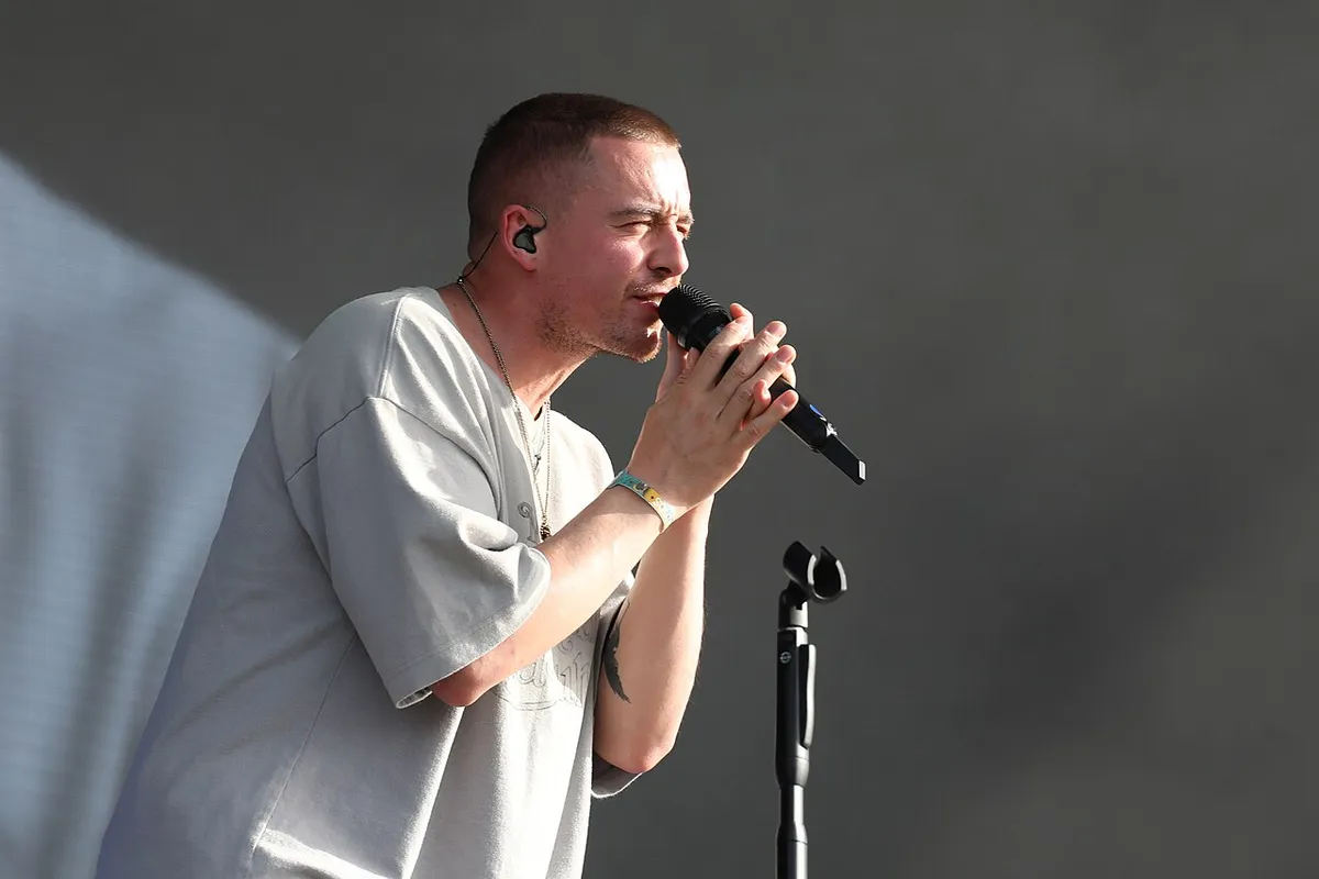 Dermot Kennedy performing live