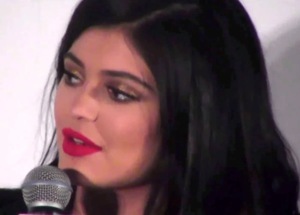 Kylie Jenner headshot