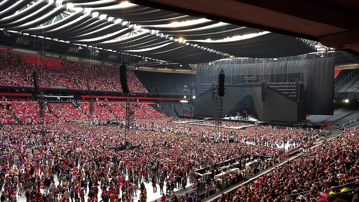 Harry Styles performing live