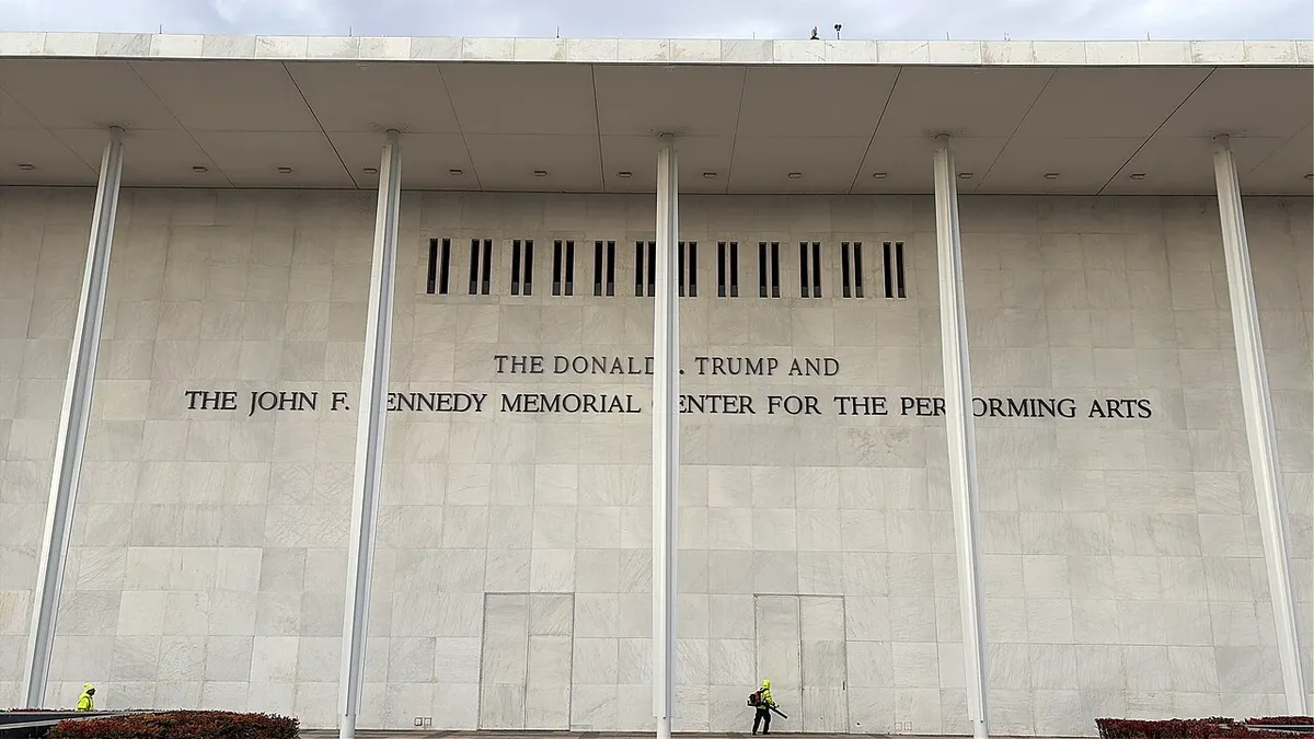 Trump Kennedy Center sign